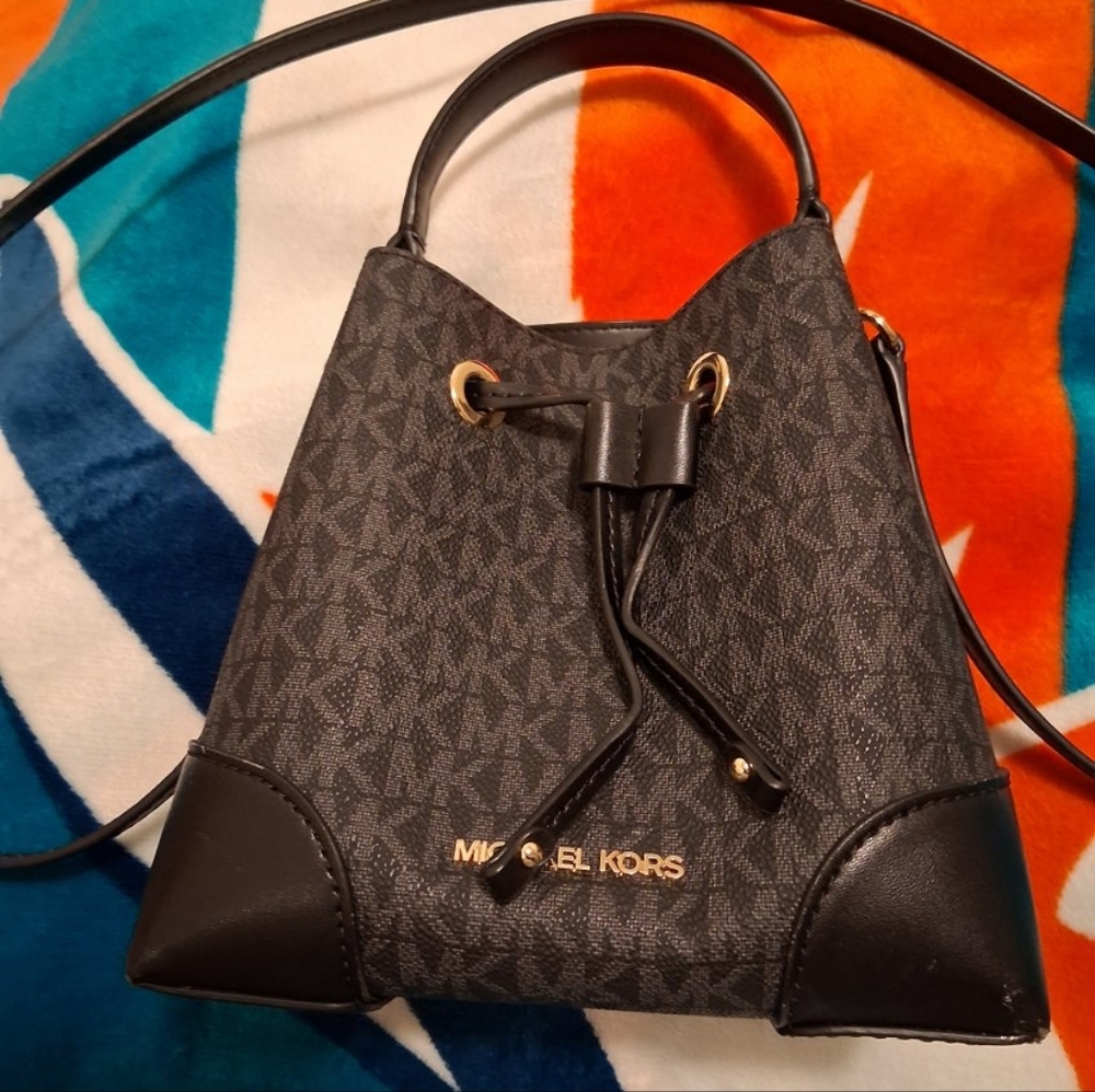 Michael Kors Black and Gray Mini Bucket Bag with Gold Hardware